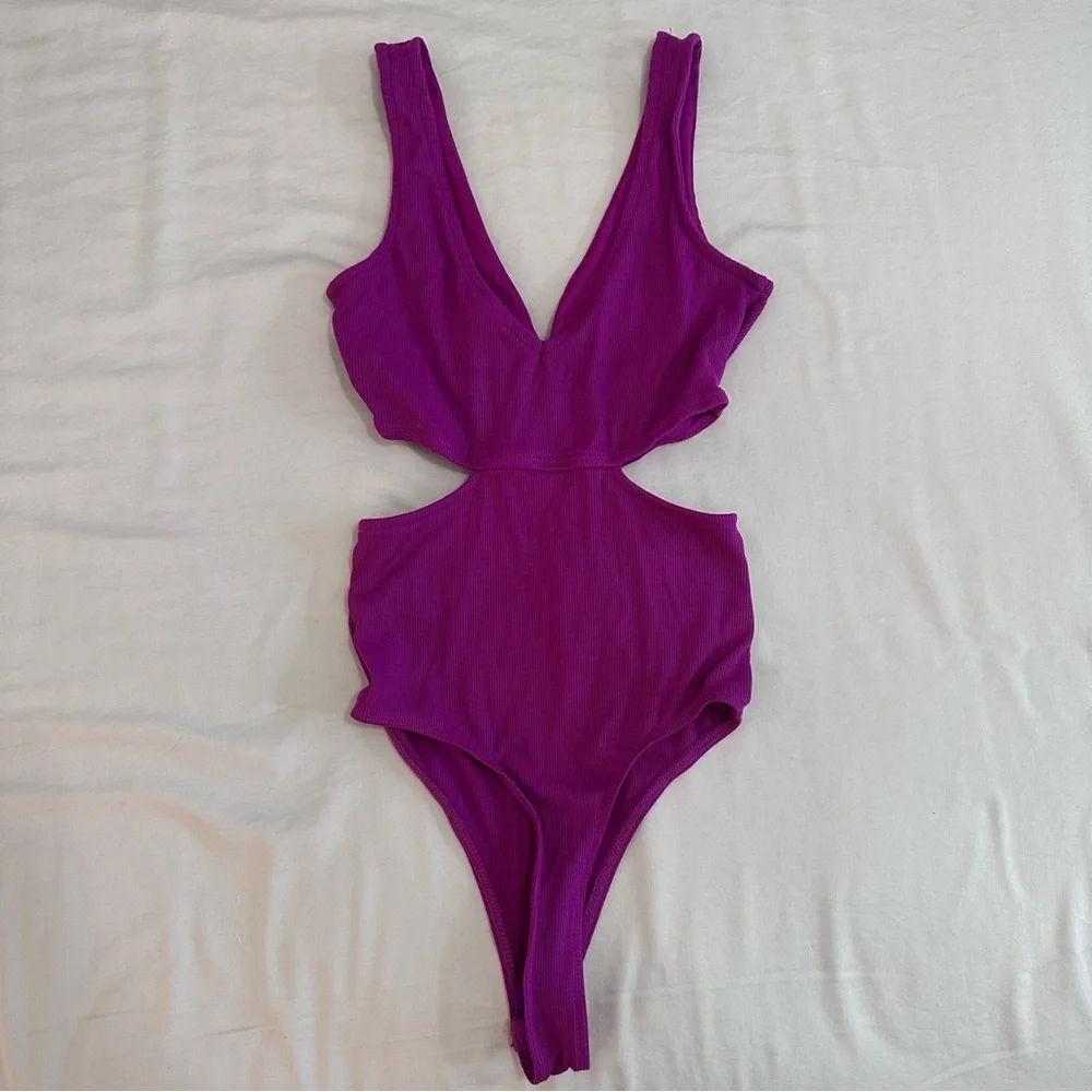 wild fable magenta cut-out bodysuit - Picture 6 of 9
